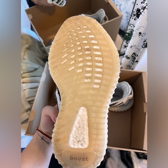 Yeezy Boost - Zebra - Picture 3 of 4